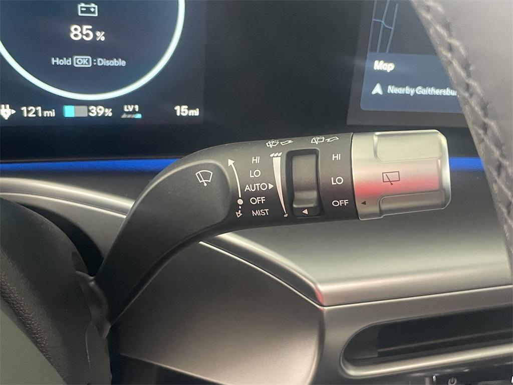 new 2026 Hyundai IONIQ 9 car, priced at $64,038