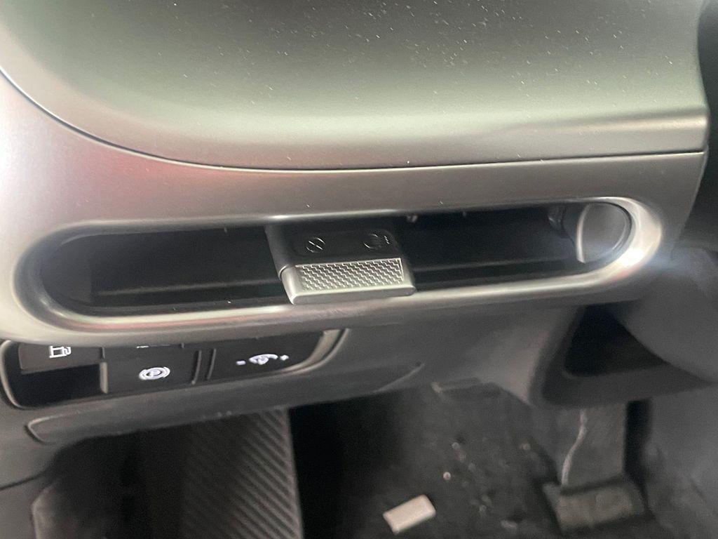 new 2026 Hyundai IONIQ 9 car, priced at $64,038