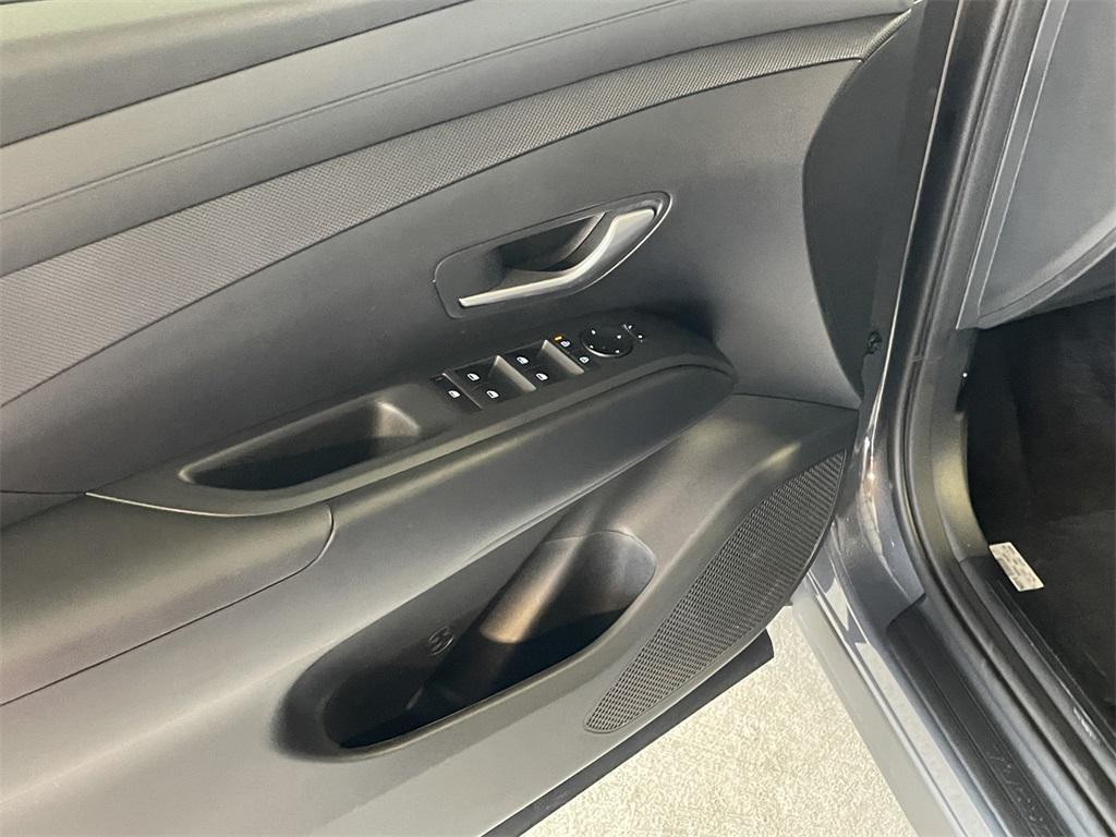 new 2026 Hyundai TUCSON Hybrid car, priced at $31,050