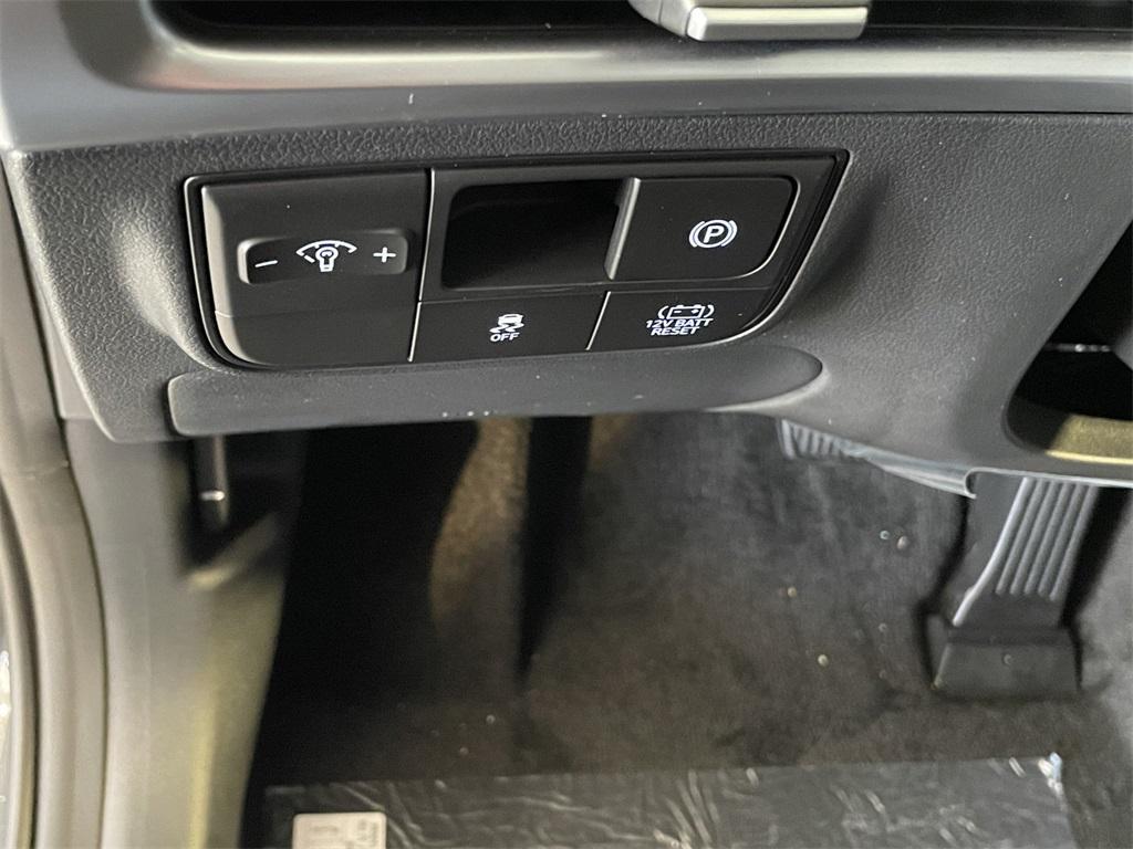 new 2026 Hyundai TUCSON Hybrid car, priced at $31,050