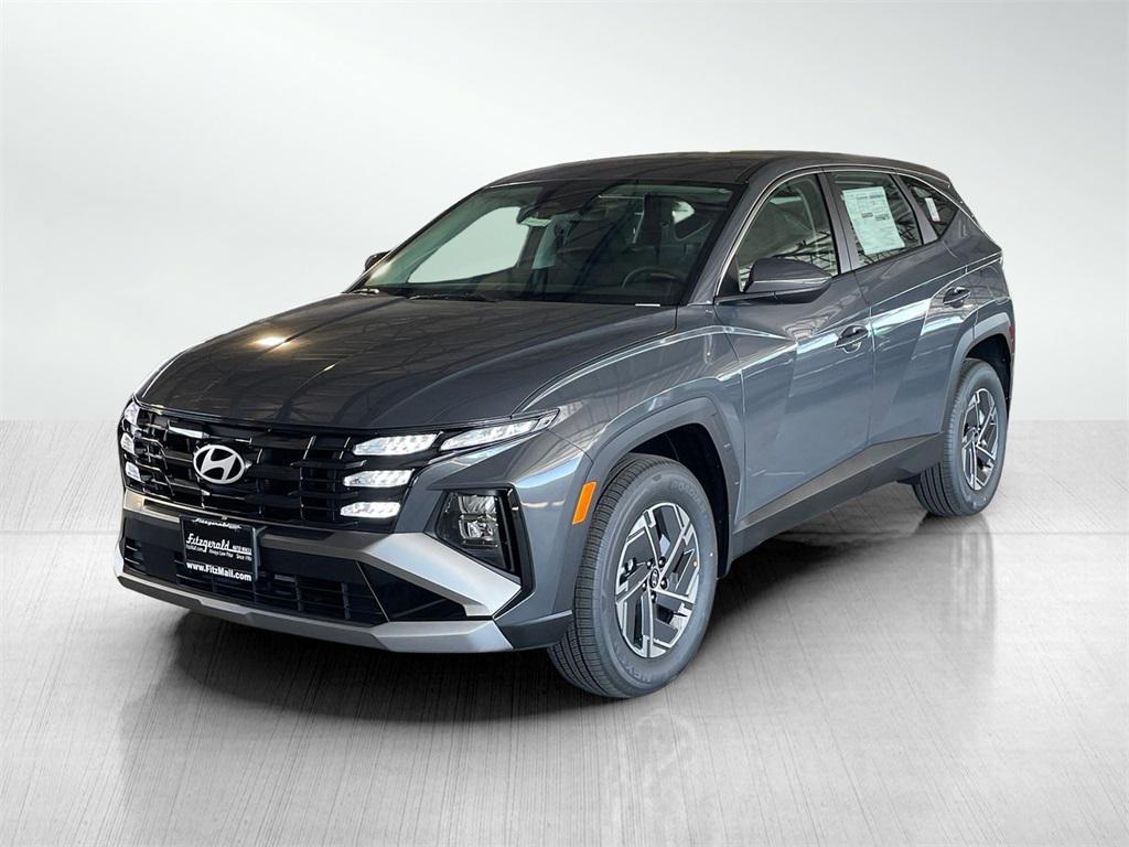 new 2026 Hyundai TUCSON Hybrid car, priced at $31,050