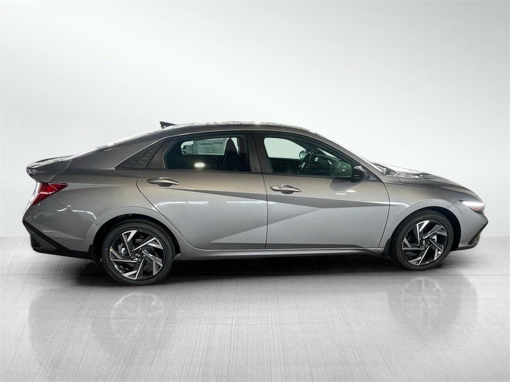 new 2025 Hyundai Elantra car, priced at $26,279
