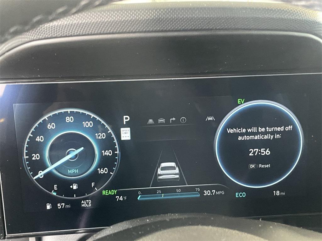 new 2025 Hyundai Elantra car, priced at $26,279