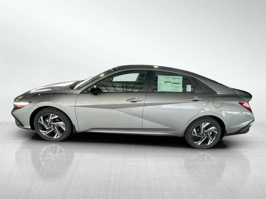 new 2025 Hyundai Elantra car, priced at $26,279