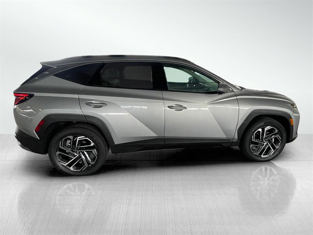 new 2026 Hyundai TUCSON Hybrid car, priced at $40,584