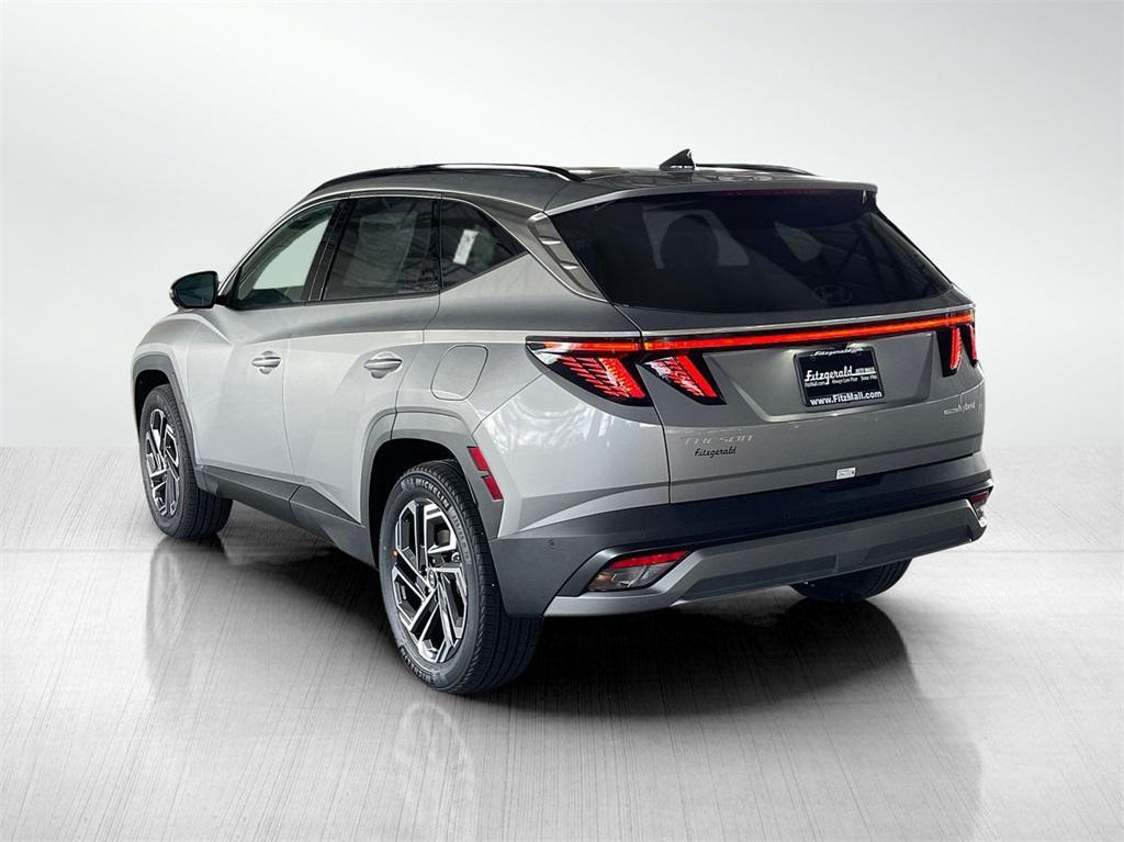new 2026 Hyundai TUCSON Hybrid car, priced at $40,584