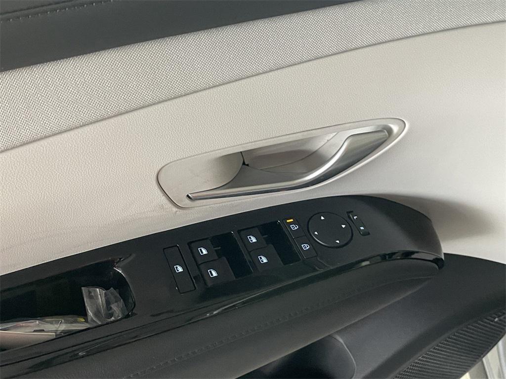 new 2026 Hyundai TUCSON Hybrid car, priced at $40,584