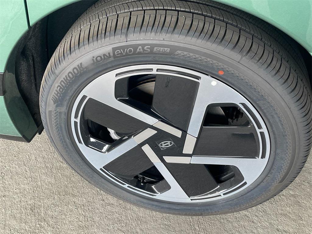 new 2026 Hyundai IONIQ 9 car, priced at $72,005