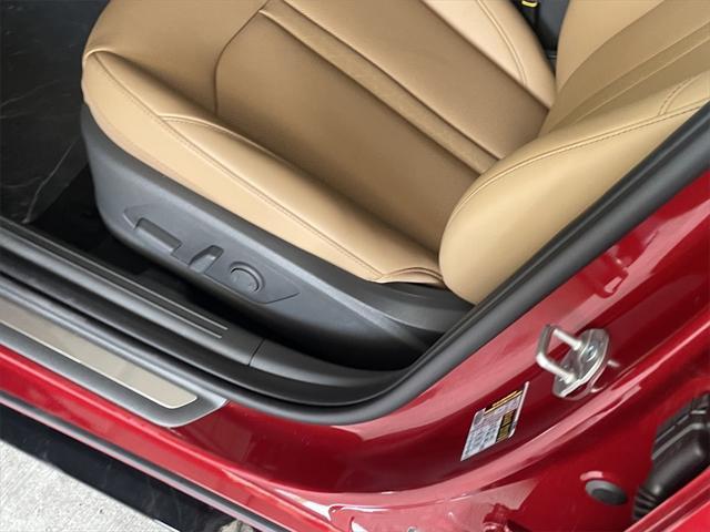 new 2025 Hyundai Sonata Hybrid car, priced at $37,930