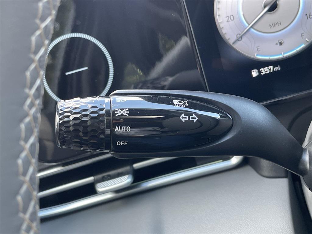 used 2024 Hyundai Elantra car, priced at $19,988