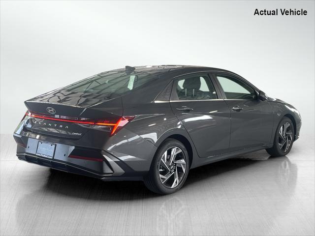 new 2024 Hyundai Elantra car, priced at $27,615