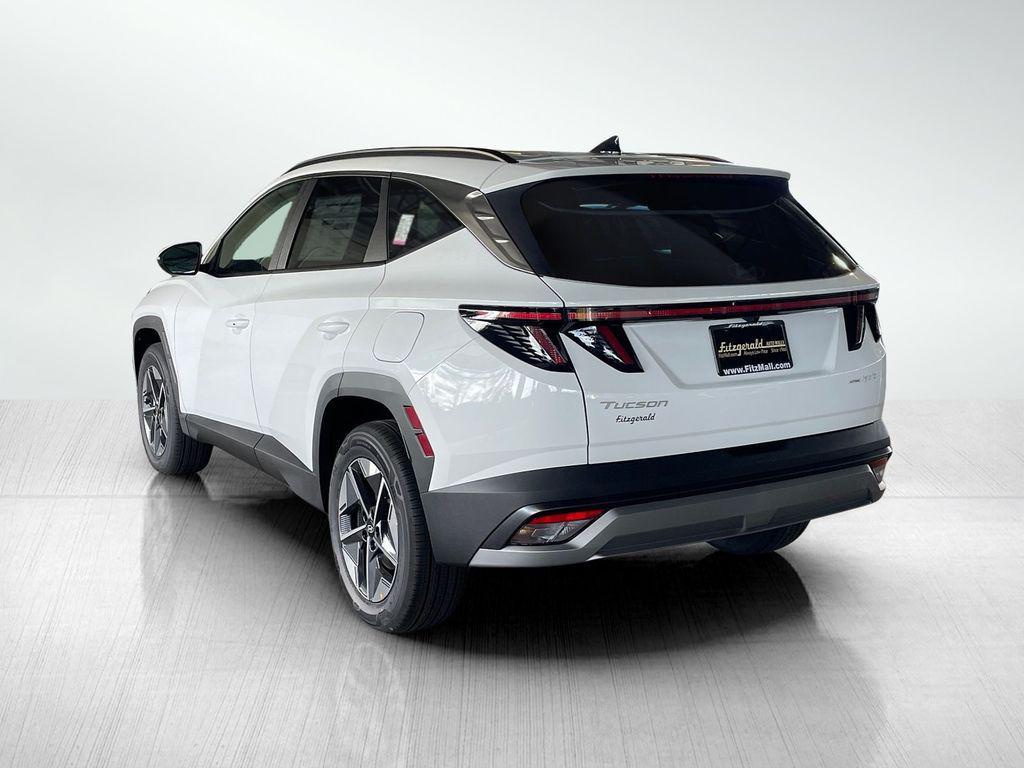 new 2026 Hyundai TUCSON Hybrid car, priced at $34,231