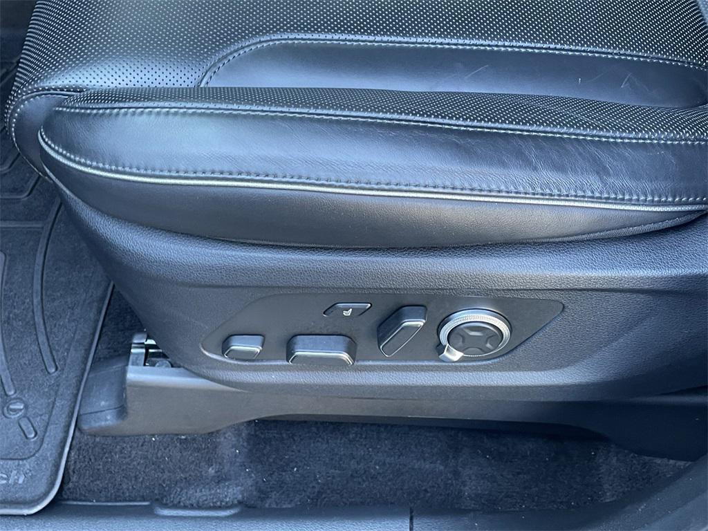 used 2023 Hyundai Palisade car, priced at $36,488