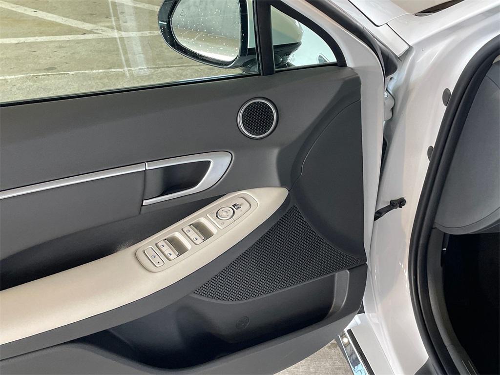 used 2024 Hyundai Sonata car, priced at $23,688