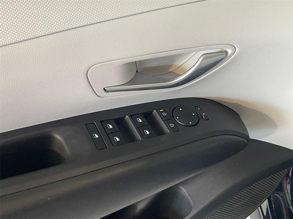 new 2026 Hyundai TUCSON Hybrid car, priced at $31,050