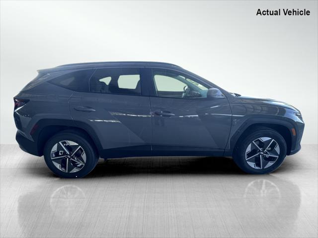 new 2025 Hyundai Tucson car, priced at $33,570