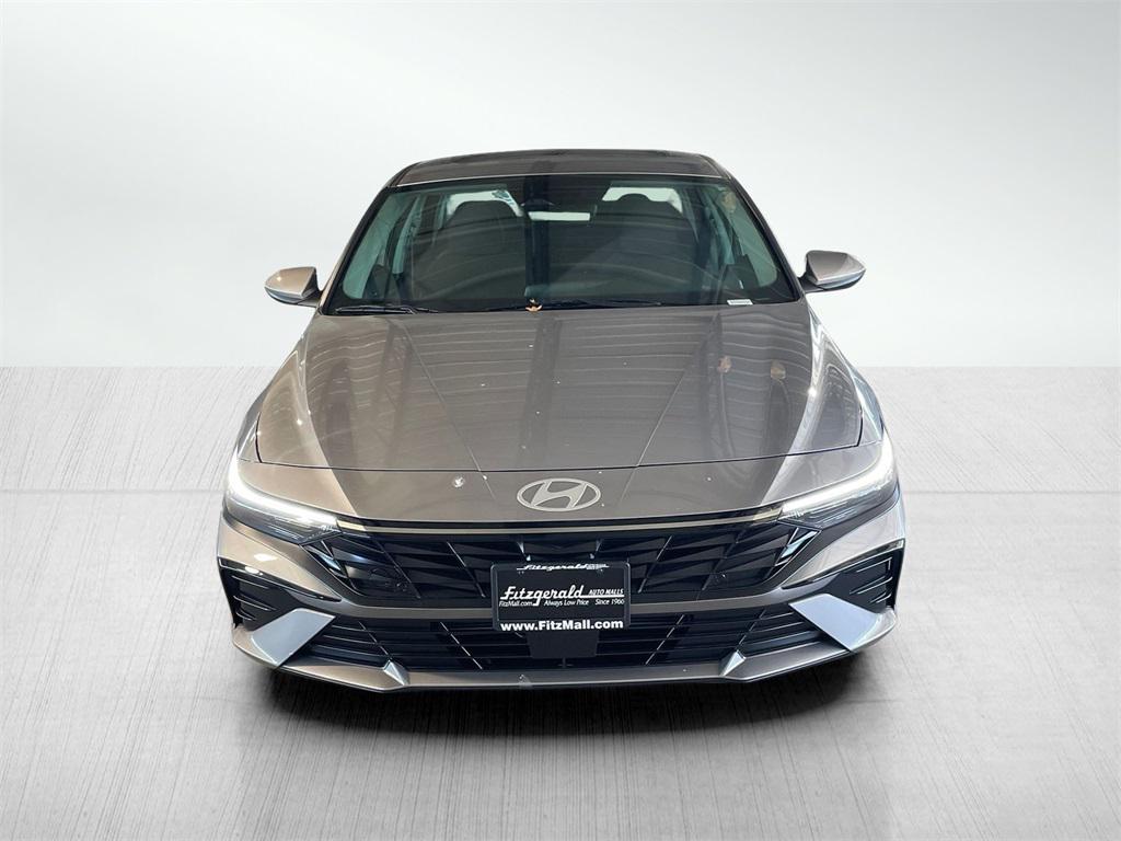 new 2025 Hyundai Elantra car, priced at $24,583