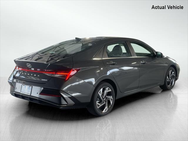 new 2024 Hyundai Elantra car, priced at $27,566