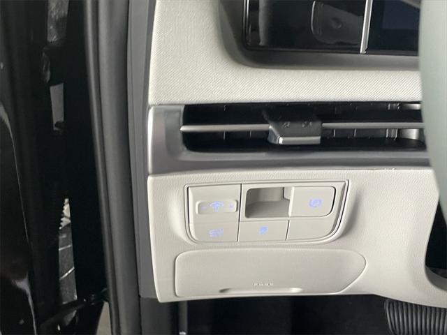 new 2025 Hyundai Tucson car, priced at $38,274