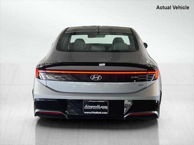 new 2024 Hyundai Sonata car, priced at $29,697