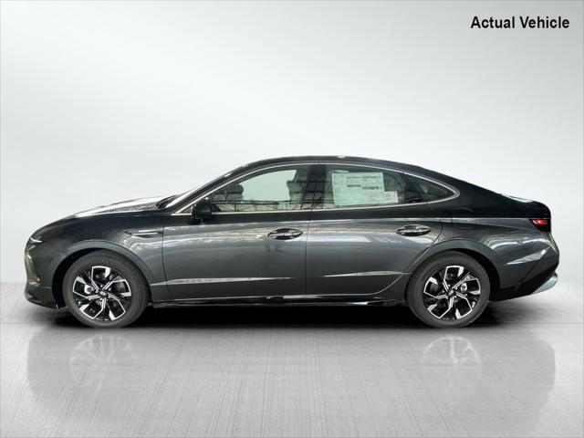 new 2024 Hyundai Sonata car, priced at $29,674