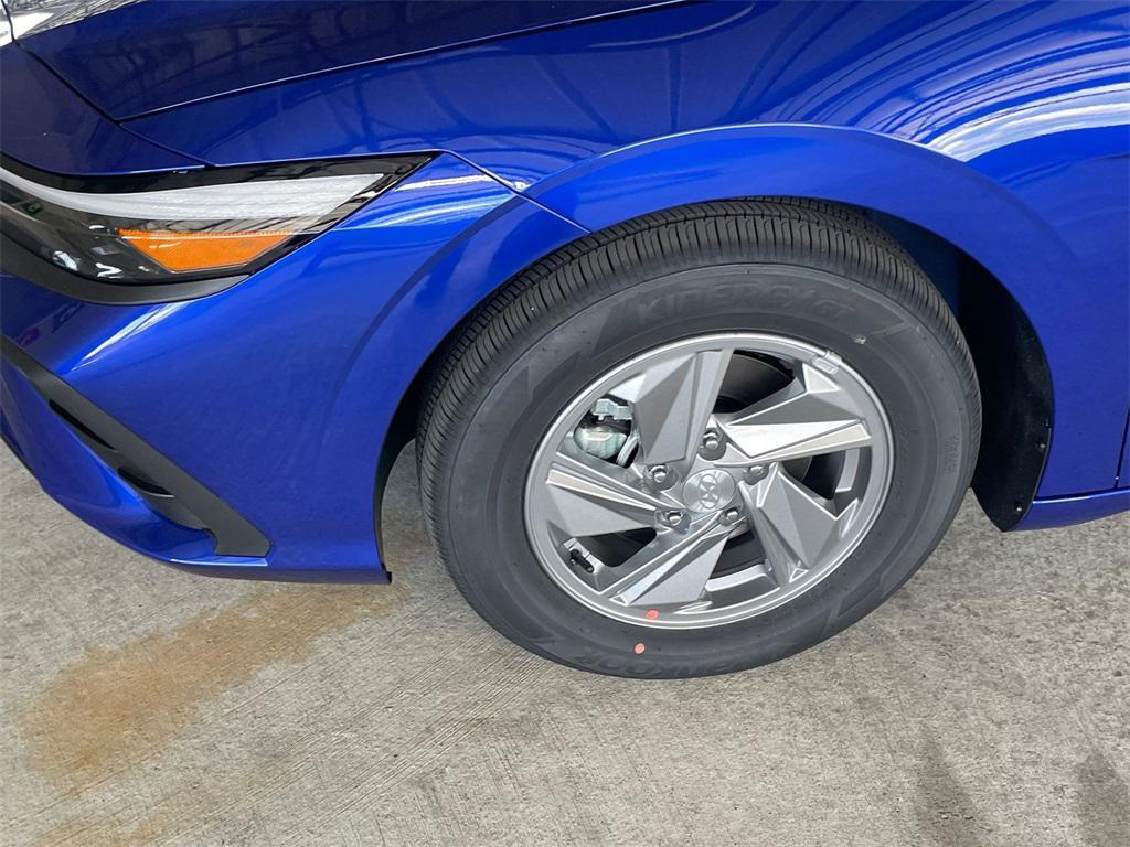 new 2025 Hyundai Elantra car, priced at $22,984