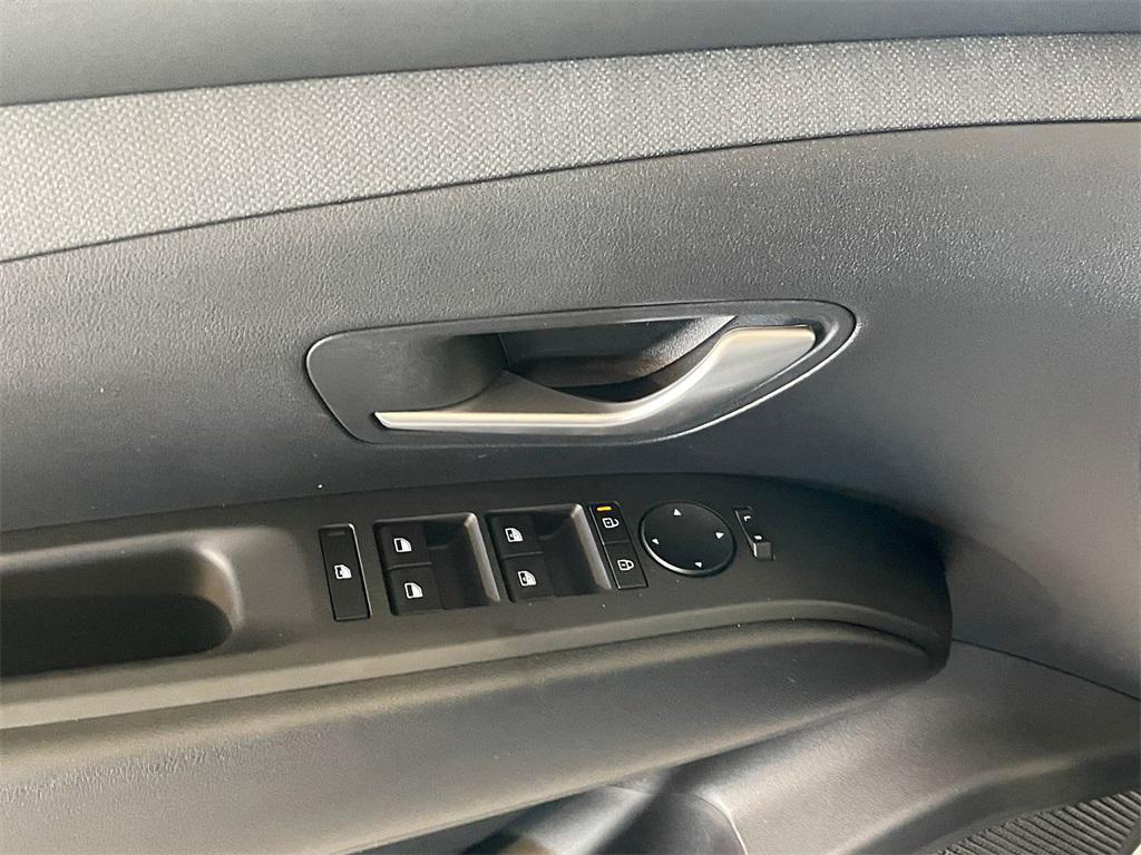 new 2026 Hyundai TUCSON Hybrid car, priced at $33,709