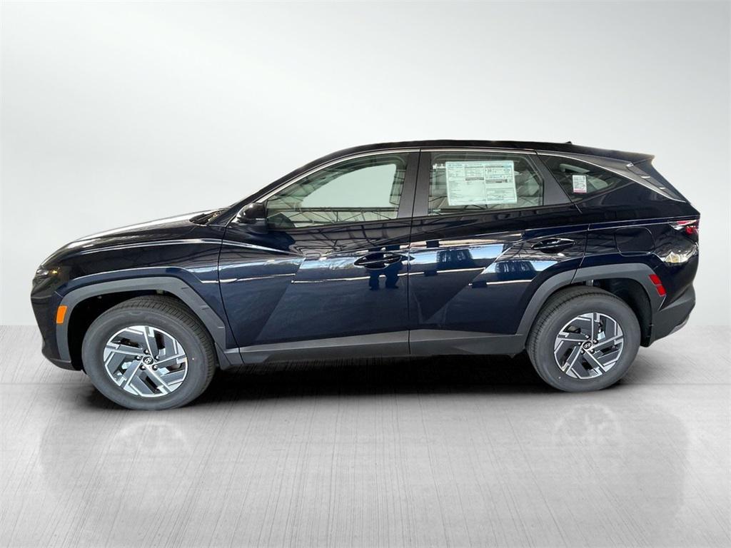 new 2026 Hyundai TUCSON Hybrid car, priced at $31,118