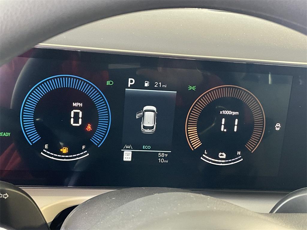 new 2026 Hyundai TUCSON Hybrid car, priced at $31,118