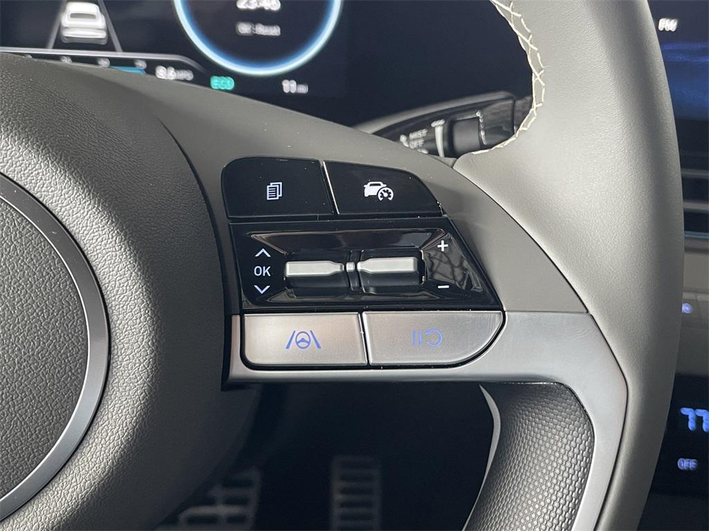 new 2025 Hyundai ELANTRA HEV car, priced at $24,260