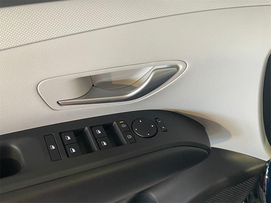 new 2026 Hyundai TUCSON Hybrid car, priced at $31,114