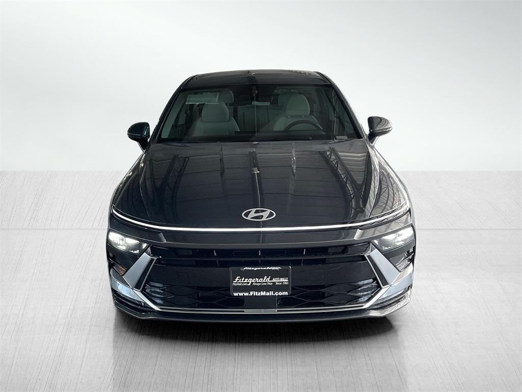 new 2025 Hyundai Sonata Hybrid car, priced at $30,622