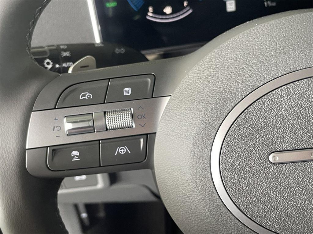 new 2025 Hyundai Sonata Hybrid car, priced at $30,622