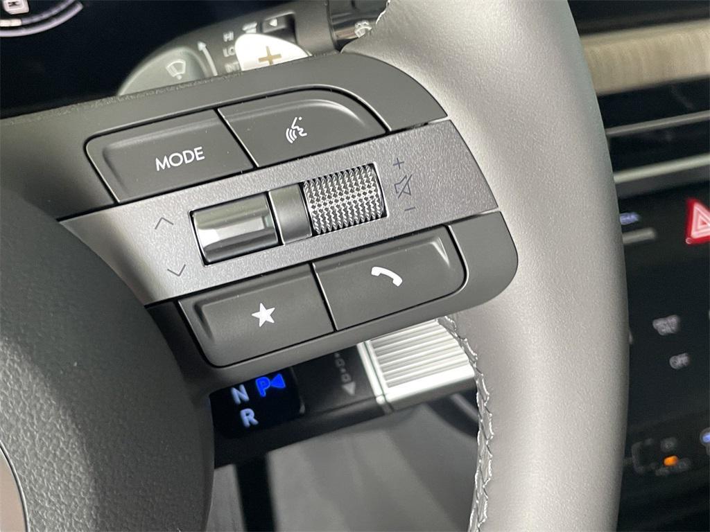 new 2025 Hyundai Sonata Hybrid car, priced at $30,622