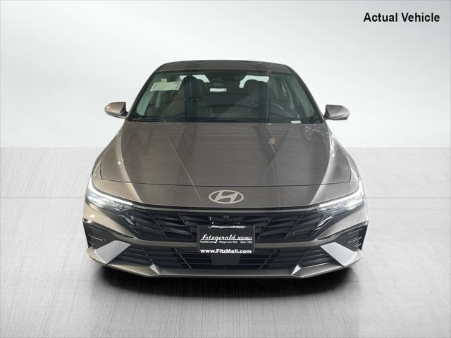 new 2024 Hyundai Elantra car, priced at $27,566