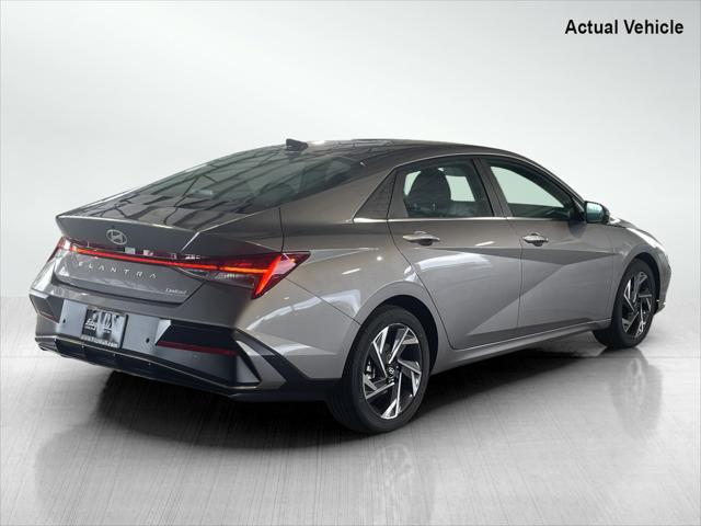 new 2024 Hyundai Elantra car, priced at $27,566