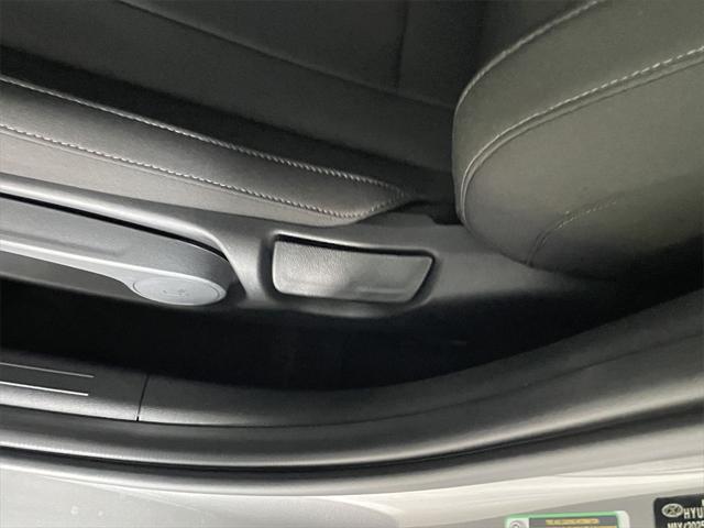 new 2025 Hyundai Elantra car, priced at $23,362