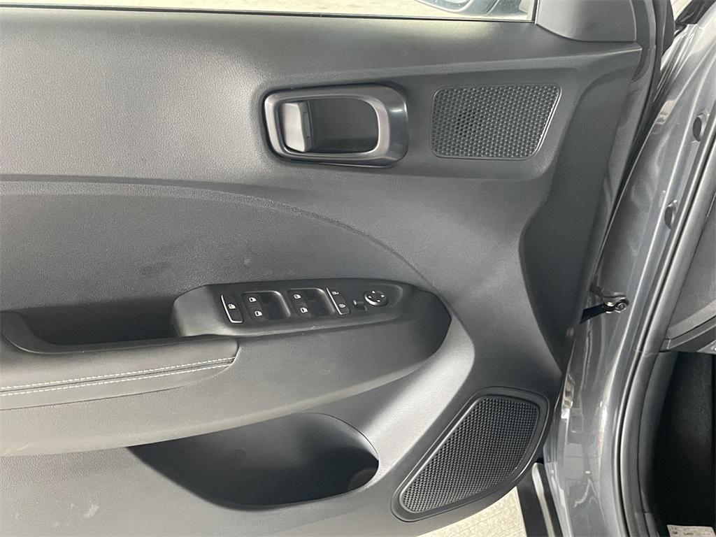 new 2025 Hyundai Venue car, priced at $23,766