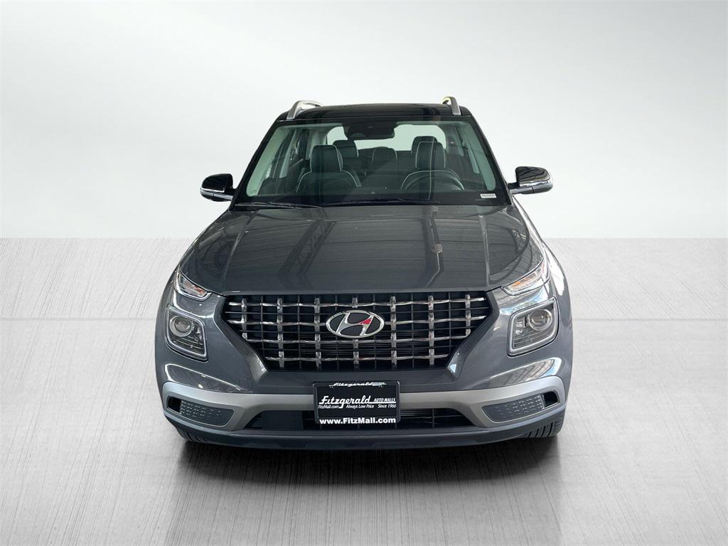 new 2025 Hyundai Venue car, priced at $23,766