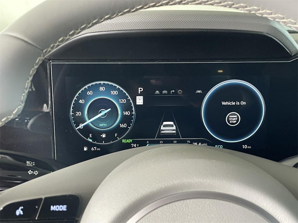new 2025 Hyundai Elantra car, priced at $26,817