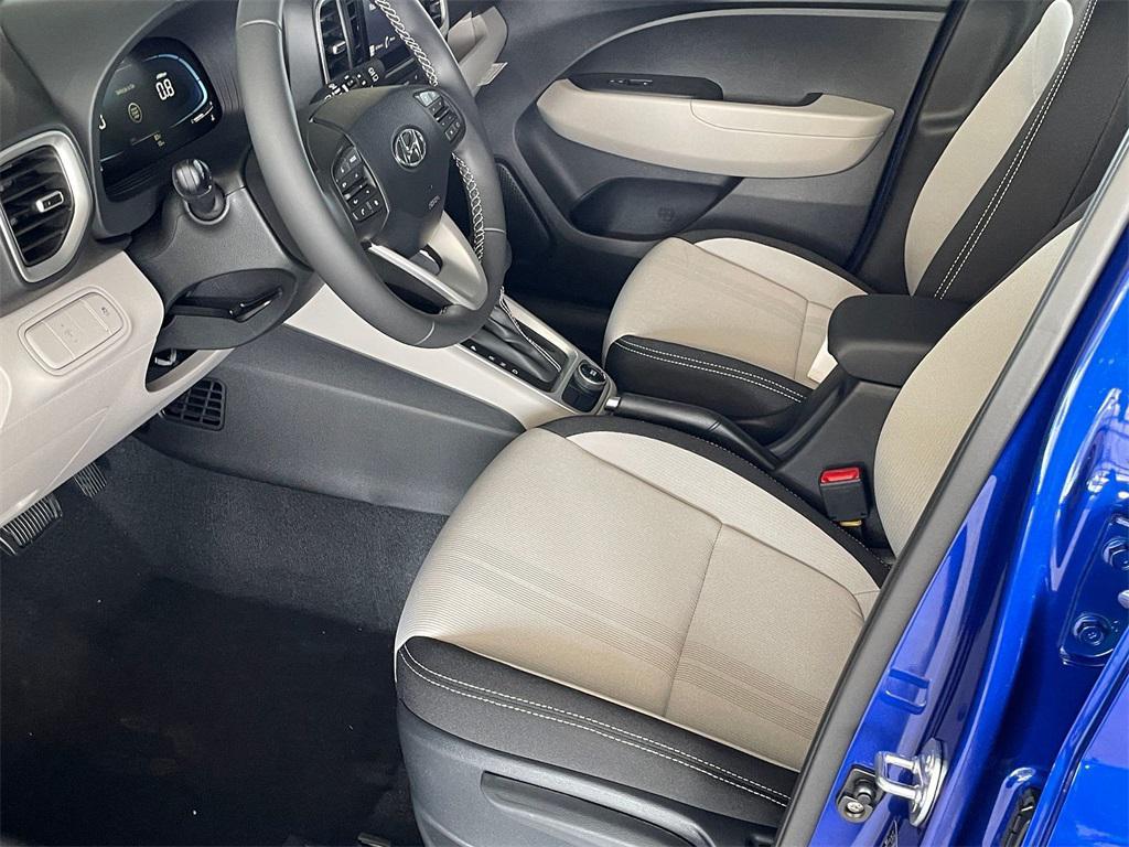 new 2025 Hyundai Venue car, priced at $23,555