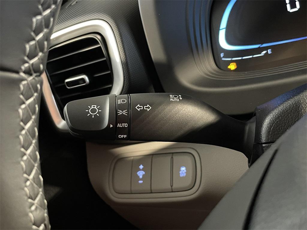 new 2025 Hyundai Venue car, priced at $23,489