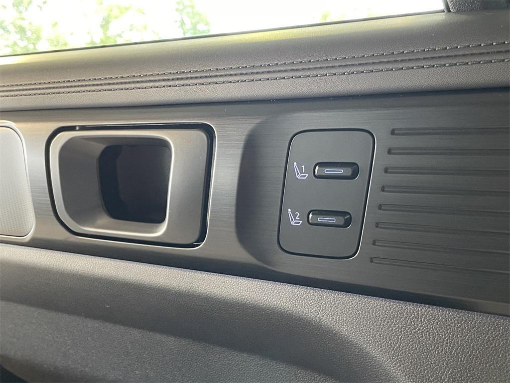 new 2026 Hyundai SANTA FE HEV car, priced at $47,653