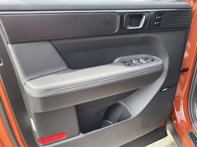 new 2025 Hyundai SANTA FE HEV car, priced at $49,585