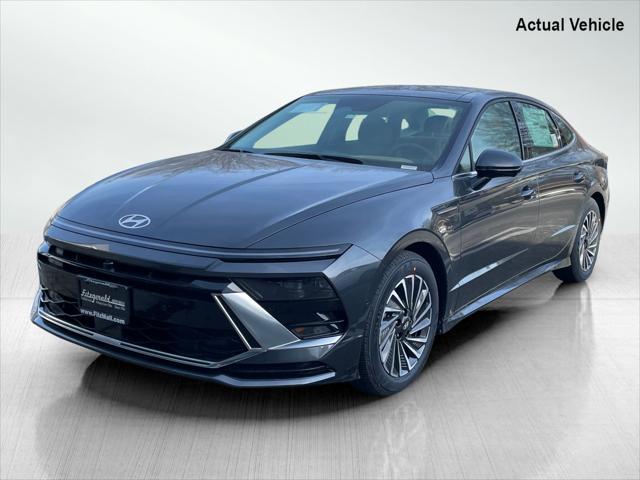 new 2025 Hyundai Sonata Hybrid car, priced at $38,457