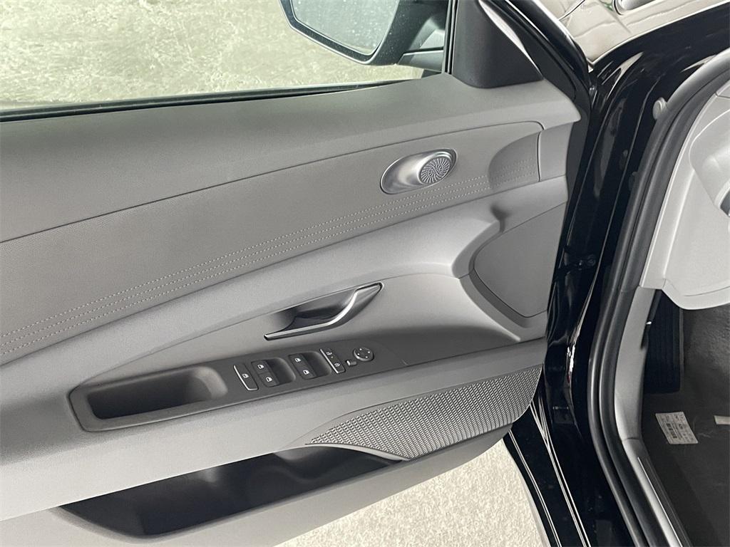 new 2025 Hyundai Elantra car, priced at $22,945