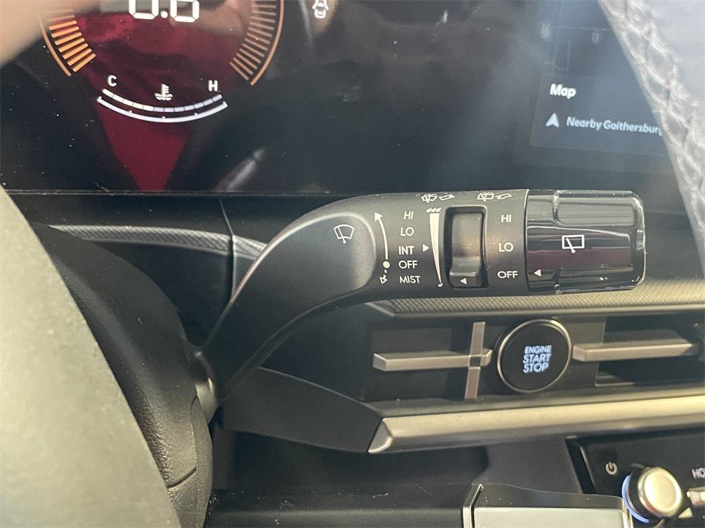 used 2024 Hyundai Santa Fe car, priced at $31,988