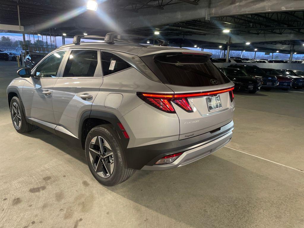 new 2026 Hyundai TUCSON Hybrid car, priced at $33,459