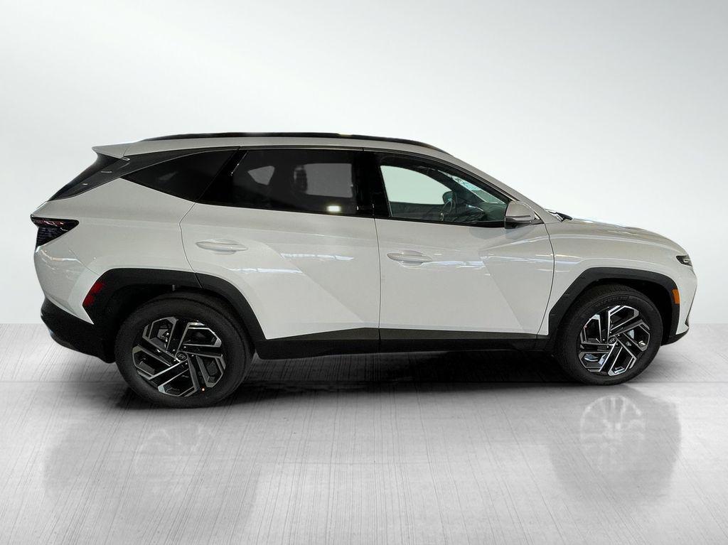 new 2026 Hyundai TUCSON Hybrid car, priced at $41,234