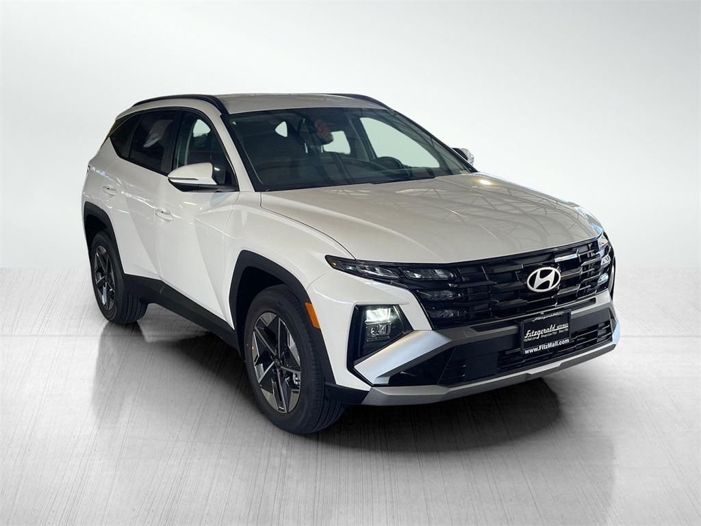 new 2026 Hyundai TUCSON Hybrid car, priced at $34,261